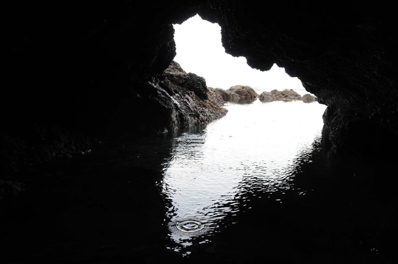 Sea cave near Cannon Beach, at Silver Point