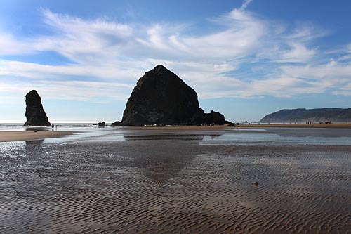 Running and Yoga Events Enliven N. Oregon Coast Towns