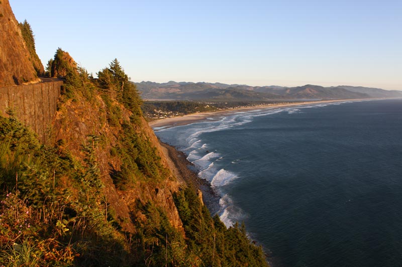 Video: Zooming in on N. Oregon Coast's Neahkahnie Overlooks, Its Details