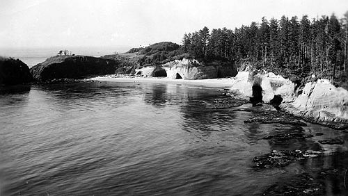 Cannon Beach Event: Did Francis Drake Land on Central Oregon Coast?